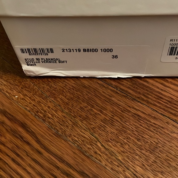 YSL Black Patent Leather Shoe - Picture 6 of 6